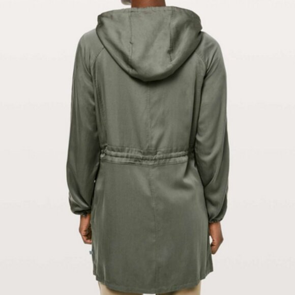 Lululemon City Stroll Jacket Sz 12 - Picture 3 of 12
